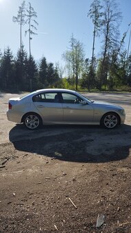 BMW E90 325i - 4