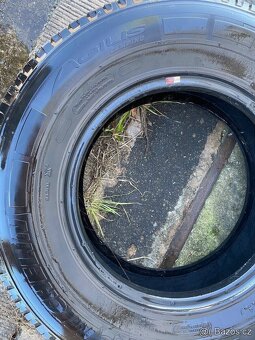 Michelin Agilis 225/75 r16 - 4