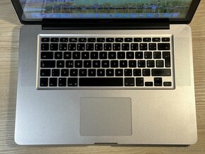 MacBook Pro 15" 2010 6GB RAM 250GB SSD - 4