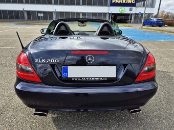 MB SLK 200K 135KW ⭐ XENON - VÝHŘEV -- OFUK KRKU - 2 SADY KOL - 4