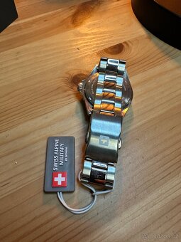 Hodinky SWIS ALPINE Military - 4