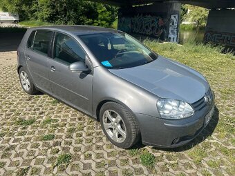 Golf 5 - 4
