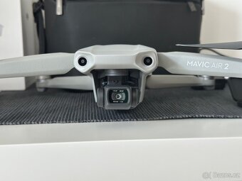 Dron DJI Mavic Air 2 Fly More Combo – výborný stav - 4