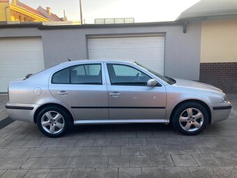 Škoda Octavia 1,6MPI-75kw benzín - 4
