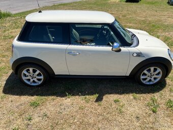 Mini Cooper One 1.4 (70kw) 2009 - 4
