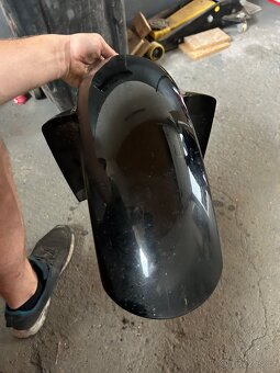 Yamaha r1 2007 přední blatník - 4