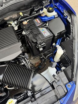 MAZDA 2  -  1,4 16V  5 dveří - 4