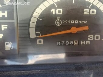 Mitsubishi MT205 - 4