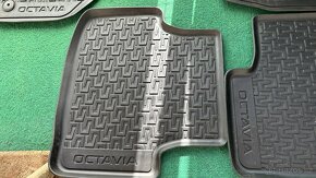 Octavia 3 gumové koberecky orig. - 4