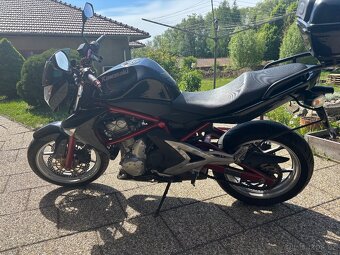 Kawasaki R6N - 4