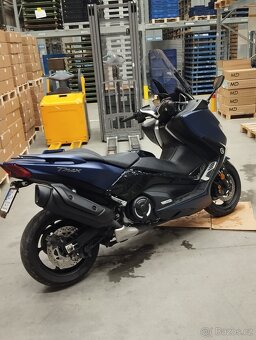 Yamaha Tmax - 4