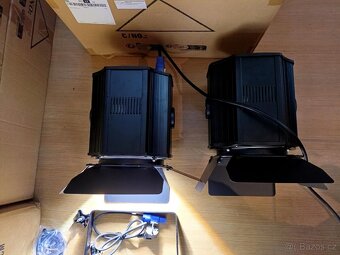 Profi LED 200 Wat COB s klapkami - 4