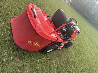 Zahradní traktor sekačka - 4