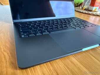 Apple Macbook Air 13” M2 2022 Temně inkoustový - 4
