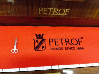 Petrof model:105-I Antik-Dovoz po ČR zdarma 24/7 - 4