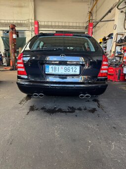 Mercedes c55Amg - 4