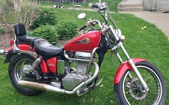 Suzuki Savage LS 650 - 4