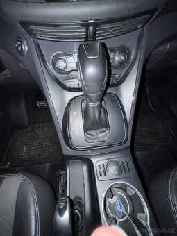 Ford Kuga 1.6 Ecoboost , 134 kW , benzín , 161... Km . - 4