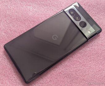 Google Pixel 7 Pro (12GB/128GB + Android 15 + příslušenství) - 4