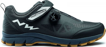Nové Cyklistické tretry Northwave Corsair EU 45 - 4