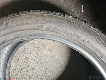 225/45R18 95Y XL Yokohama - 4