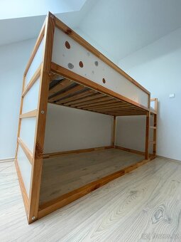 Oboustranná postel IKEA KURA - 4