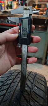 2 zimní pneumatiky BRIDGESTONE 215/65R17 99H 7,00mm - 4