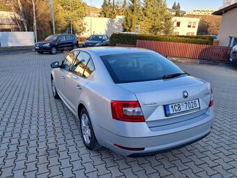 Škoda Octavia 2.0 TDI Style - 4