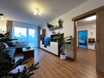 Prodej bytu 4+1 s lodžií, 87 m², po kompletní rekonstrukci – - 4