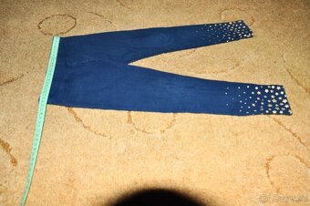 DÍVČÍ LEGÍNY. 2 KUSY - 4