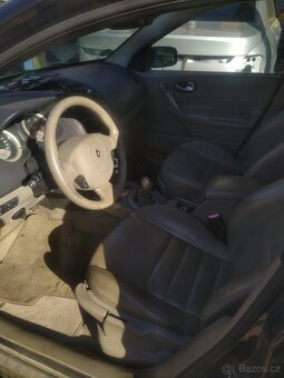 Renault Megane 1.9 DCI 96KW r.v. 2012 - 4