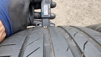 Letní pneu 245/45/17 Continental - 4