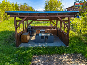 Prodej komerčního pozemku, 587 m², Lipová - 4