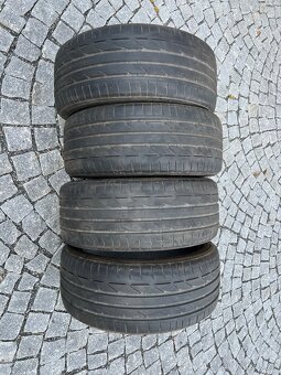 Pneu Bridgestone Potenza 225/40 R18 92Y - 4