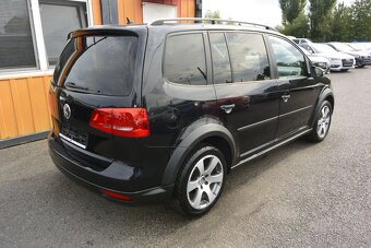 PRODÁM Volkswagen Touran 2.0TDi CROSS 125kW DSG - 4