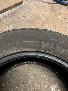 Gumy Nokian Wetproof SUV 225/65 R17 - 4