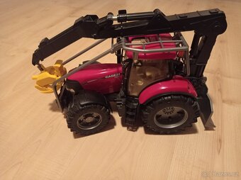 Lesní traktor Bruder. - 4