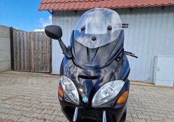 Dily Piaggio X9 - 4