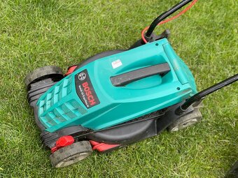 Elektrická sekačka BOSCH Rotak 32 Ergo Flex H - 4