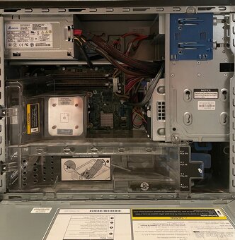 Server HP ProLiant ML310e Gen8 v2 - 4