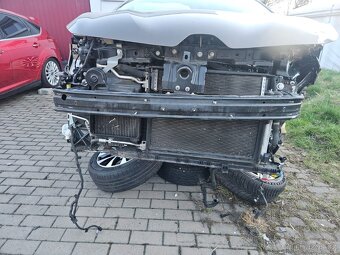 Renault Clio V - 4