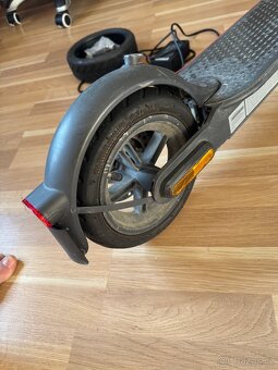Elektrokoloběžka Xiaomi scooter pro 2 - 4