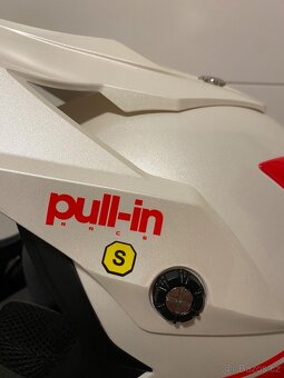 DĚTSKÁ MOTOCYKLOVÁ PŘILBA S pro dítě Pull-in - 4