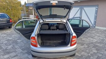 škoda fabia 1.2 htp ( velmi slusny stav ) - 4