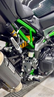 Kawasaki Z900 SE 2024 - 4