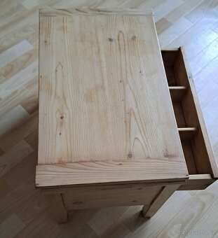 stolek, skříňka dřevěná - 4