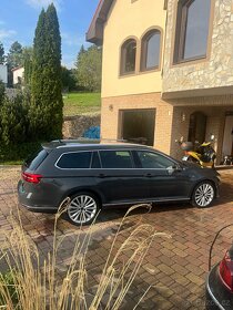 Volkswagen Passat B8 2.0 Tdi 176kw 4 motion Combi Highline - 4