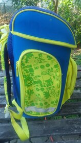 Školní aktovka taška batoh Mimoni od Karton P+P - 4