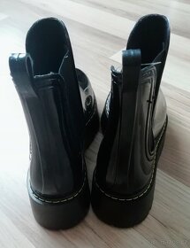 Nové lakované boty (typ holinky) - 4