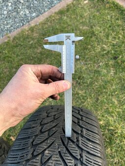Zimní pneu 225/55/R18 Nokian - 4